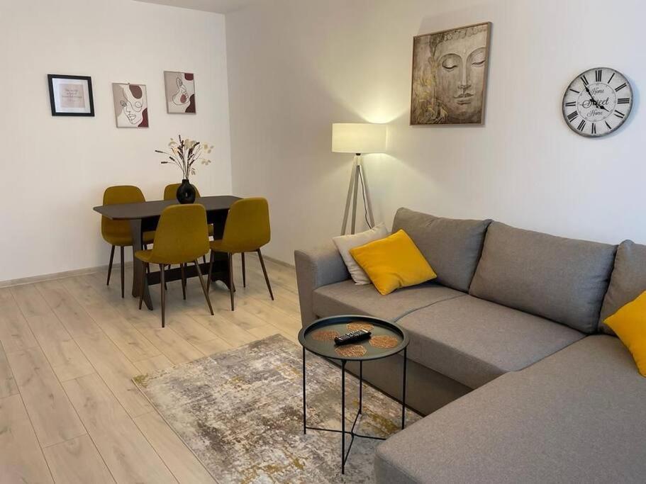 Mav Bucharest Apartment Exterior photo